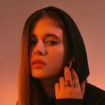 artist image Elvira T, Immoral Freak Vse resheno (Remix) Vse resheno (Remix)